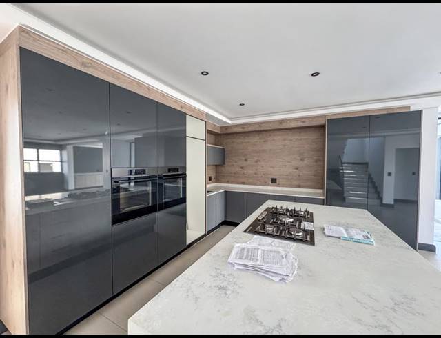 4 BEDROOM HOUSE FOR SALE IN FOUNTAINBROOK ESTATE